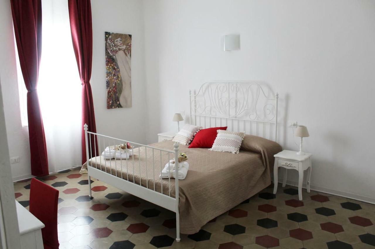 Casa Marina Appartement La Spezia Buitenkant foto